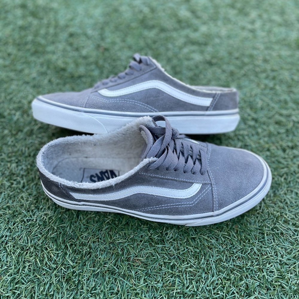 Vans Sherpa Lined Mule Slippers shoes. Mens 9.5 / Womens 11